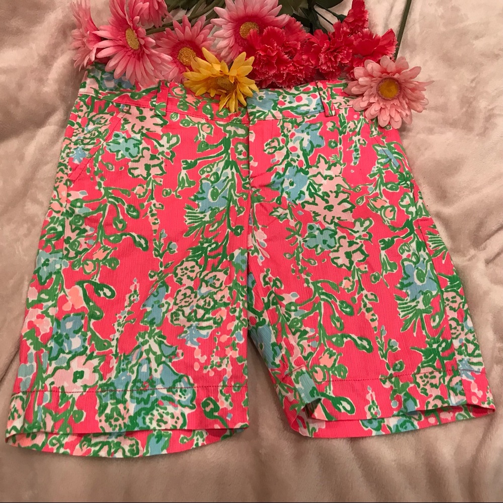 🆕Lilly Pulitzer’s Chipper. Size 4.